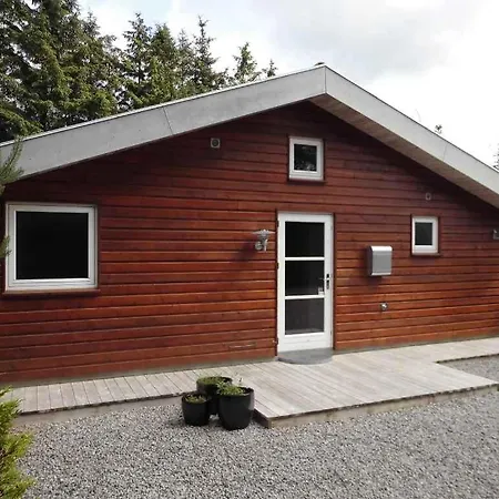 Lovely Whirlpool House For 8 People Ålbæk