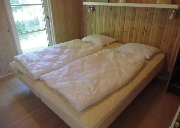 Lovely Whirlpool House For 8 People